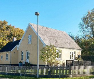 Ruim Vakantiehuis In Søby Ærø Met Terras