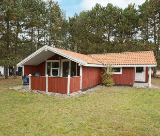 Modern Vakantiehuis In Rødby Met Een Barbecue